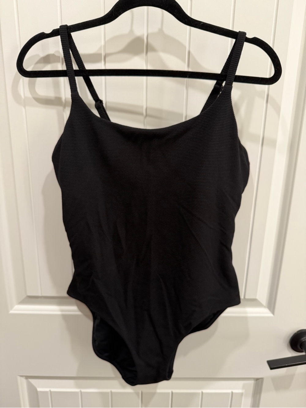 Athleta Black Textured One Piece Swimsuit Size Large Adjustable Straps